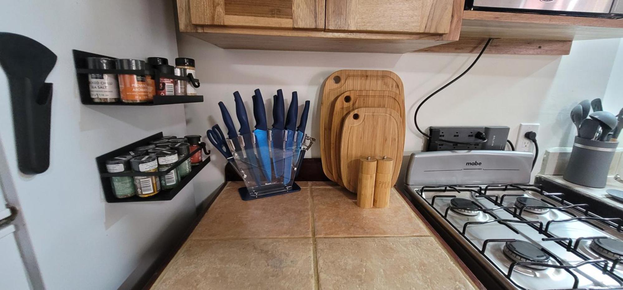 ホテル Alux House Placencia エクステリア 写真